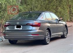 ڤۆڵکسواگن جێتا